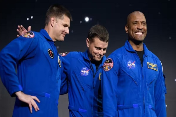  NASA announces the team for the 2024 moon flight