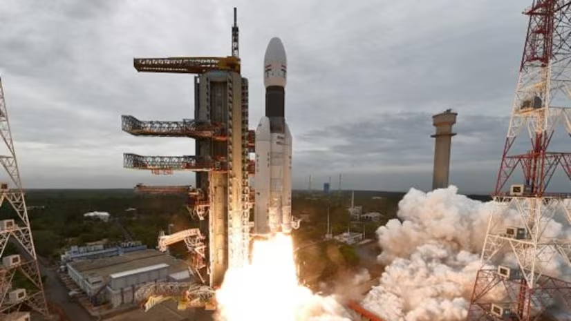 India blasts the Chandrayaan-3 lander toward moon’s south pole