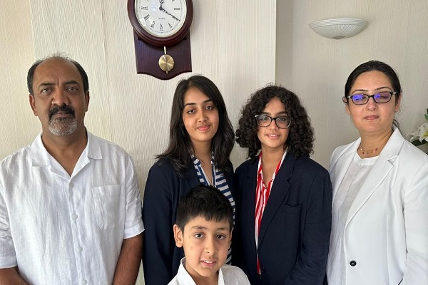  British Pakistani girl Mahnoor makes history in GCSE exams