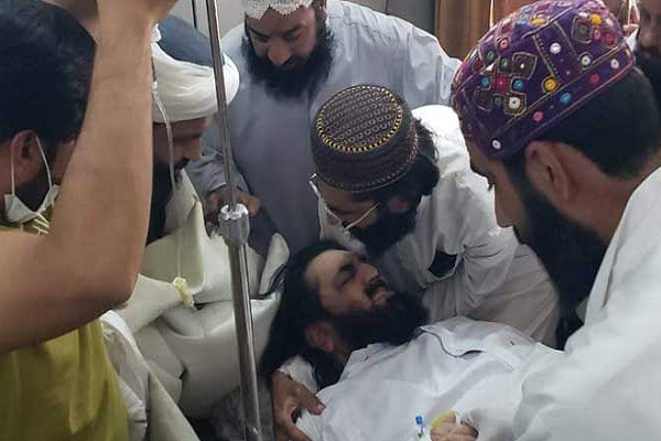  Video: Hafiz Hamdullah of JUI-F hurt in explosion