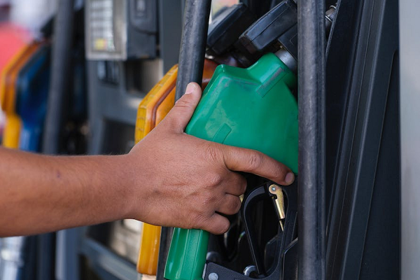  Gasoline and diesel prices will not change until November 15