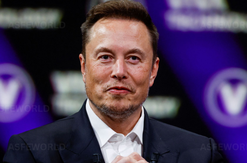  NASA Director Cautious of SpaceX CEO Elon Musk Amid Lunar Mission Deadlines