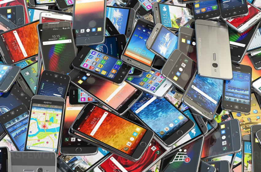  Pakistan’s Persistent Cell Phone Black Market Challenges Authorities